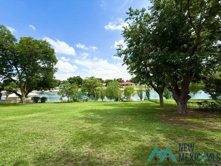 Property Photo:  1005 North Shore Drive  NM 88220 