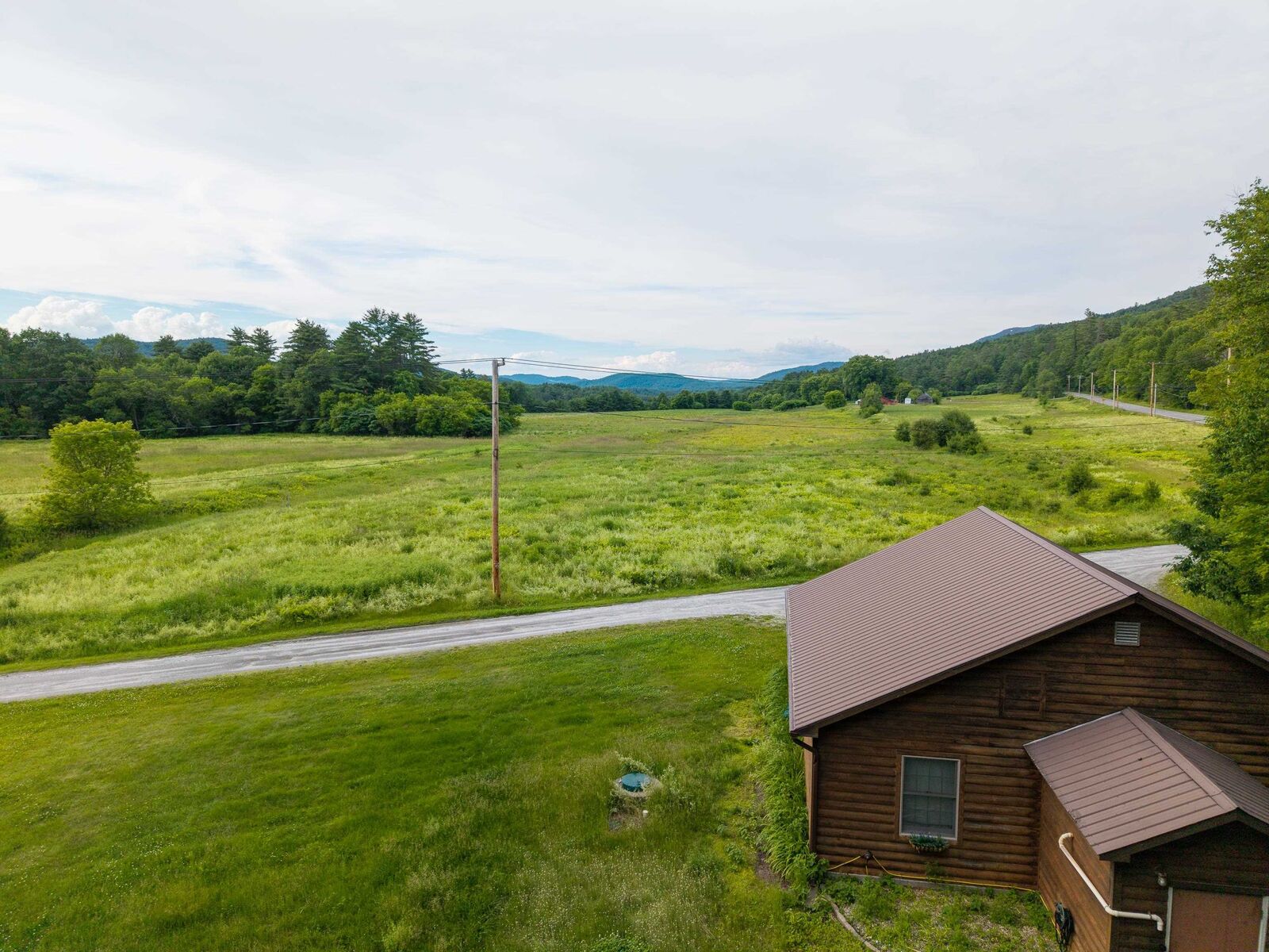 Property Photo:  7 Haneys Way  NH 03740 