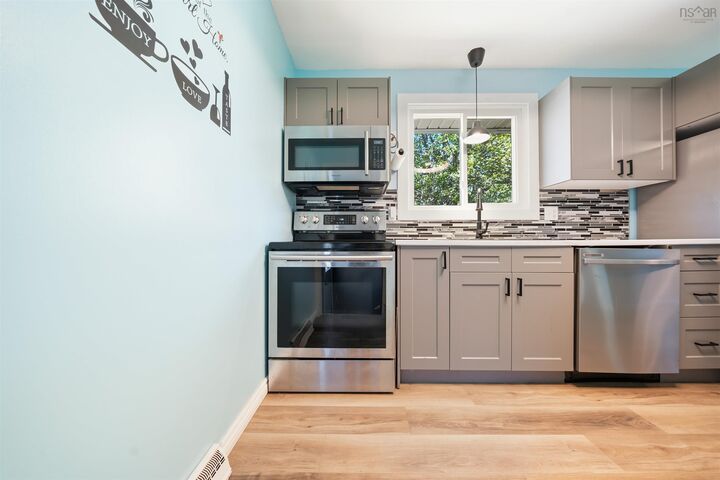 Property Photo:  125 Oxford Street  NS B0K 1S0 