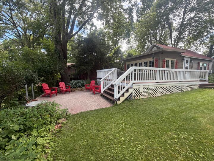 Property Photo:  3746 Sioux Lane  MN 56063 