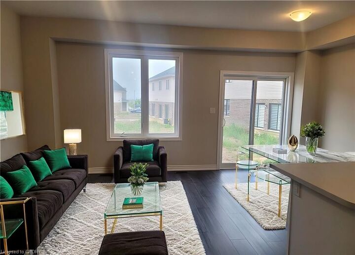Property Photo:  35 Mia Drive  ON L9B 0J8 