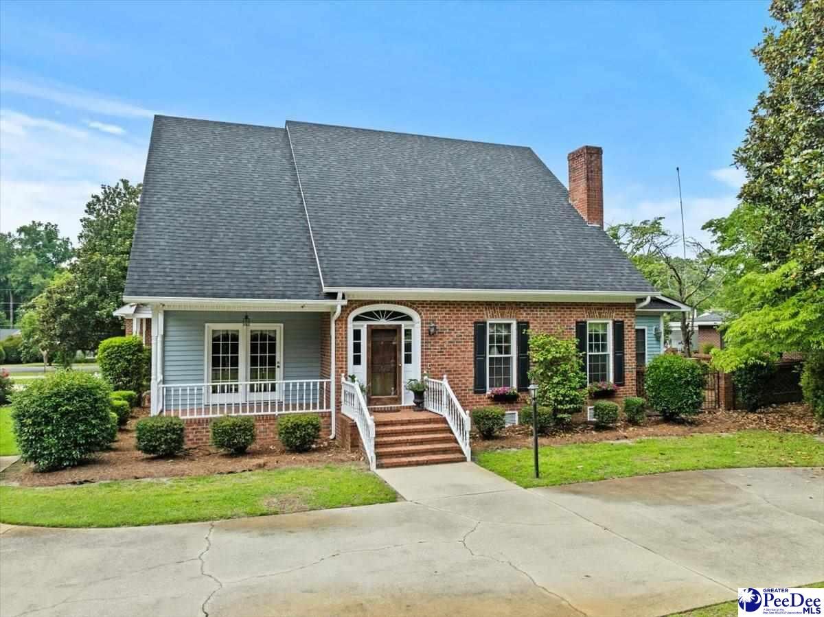 Property Photo:  602 Cherokee Rd  SC 29501 