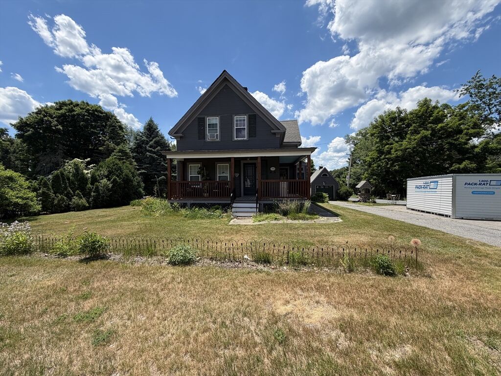 Property Photo:  387 S Main St  MA 01747 