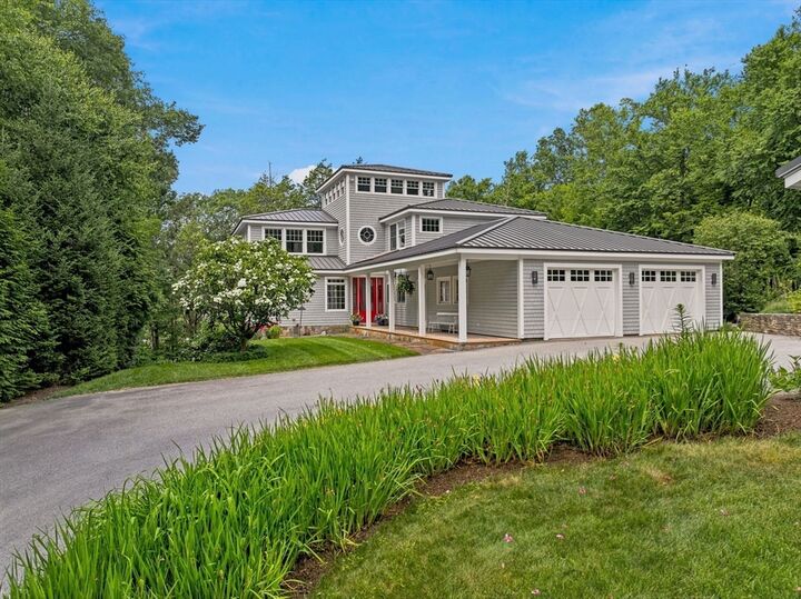 Property Photo:  70 Warren Ave  MA 01451 