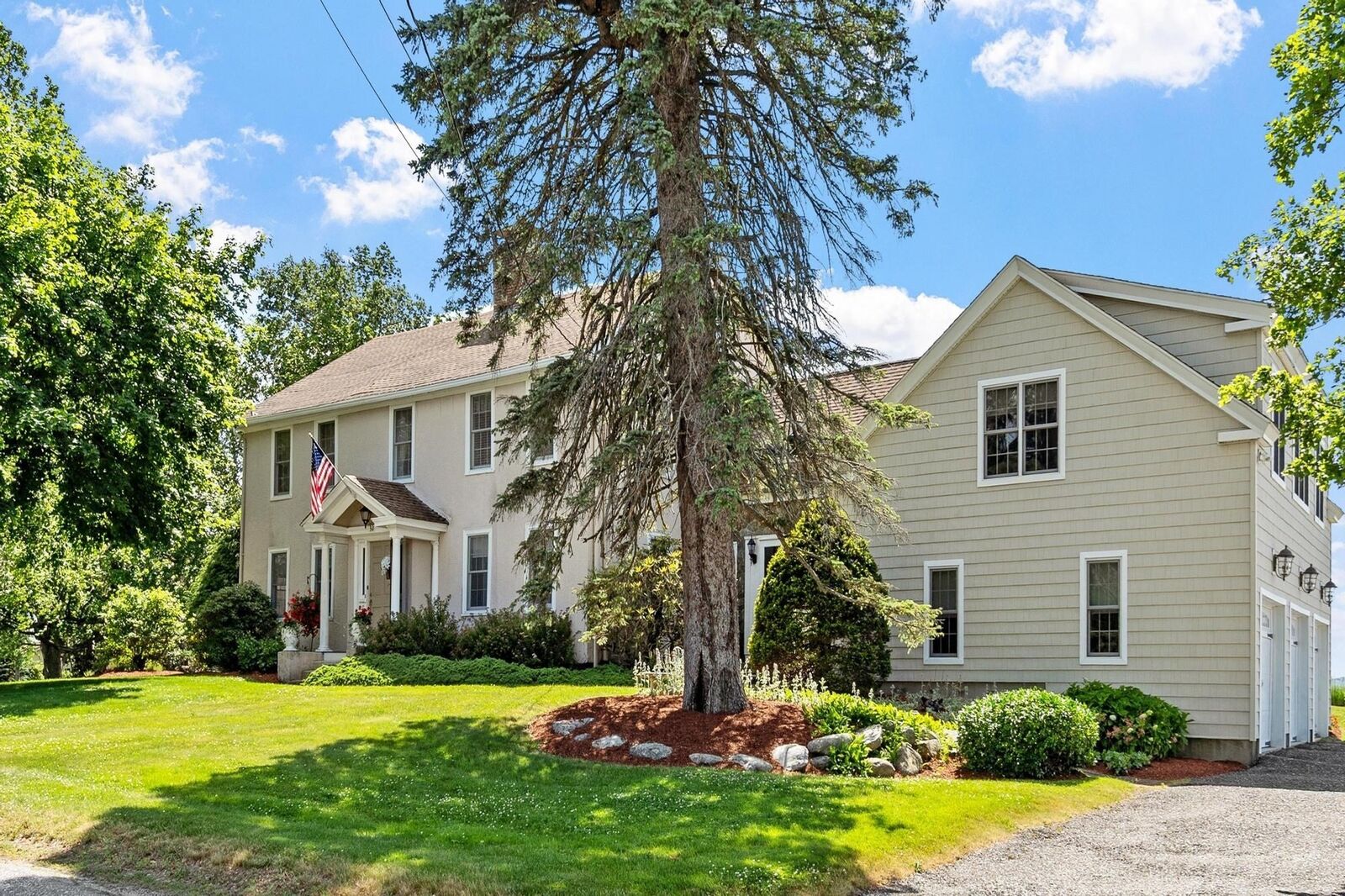 Property Photo:  32 Osgood Rd  MA 01564 
