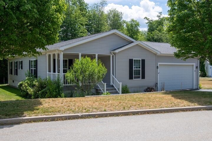 Property Photo: 4 Leslie Court MA 02370