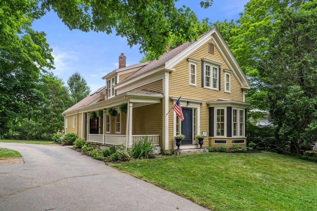 Property Photo:  31 Broadway  MA 02339 
