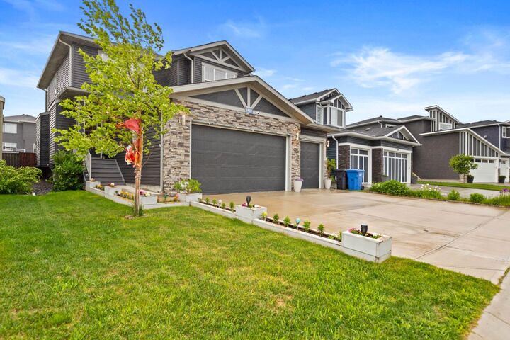 Property Photo: 1402 Price Road AB T0M 0N0