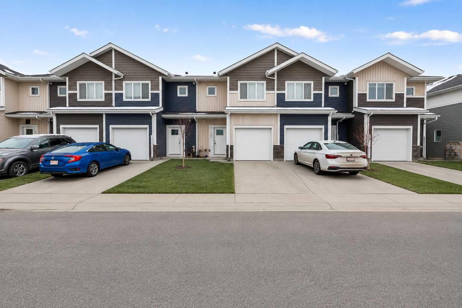 Property Photo:  137 Red Embers Link NE 137  AB T3N 2G4 
