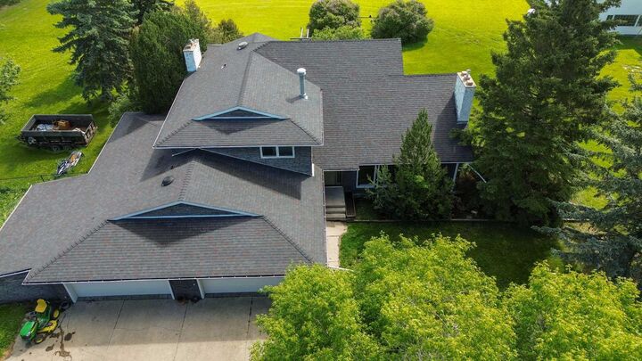 Property Photo: 37563 Range Road 272 AB T4E 1M5
