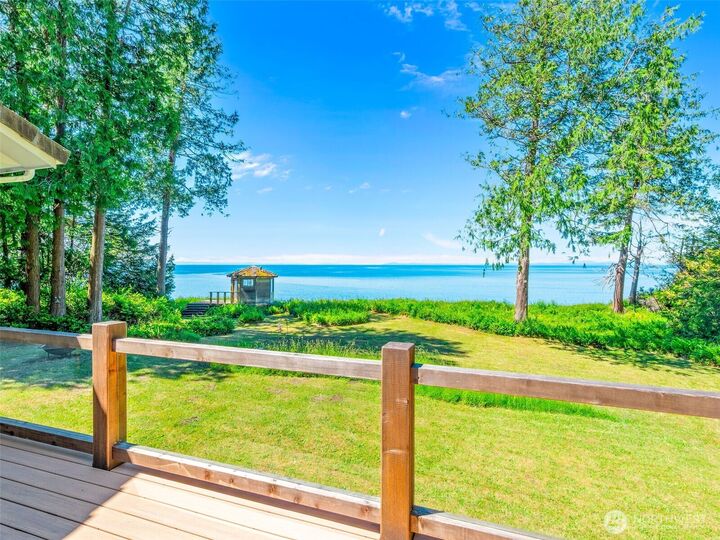 Property Photo:  440  Pond Road  WA 98368 