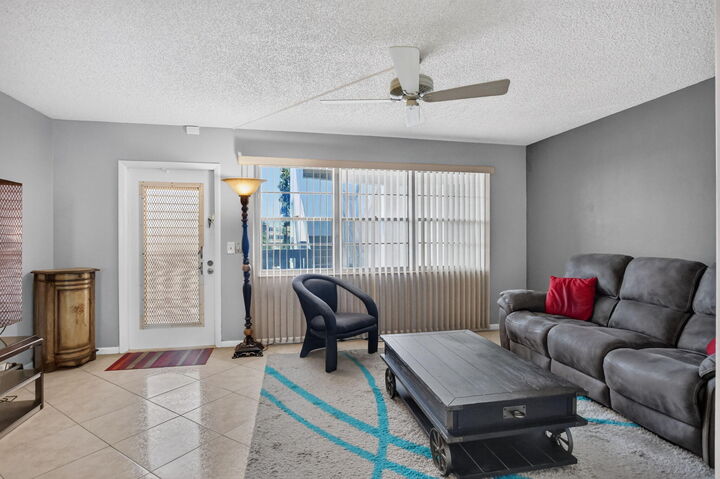 Property Photo:  3090 Wolverton E  FL 33434 