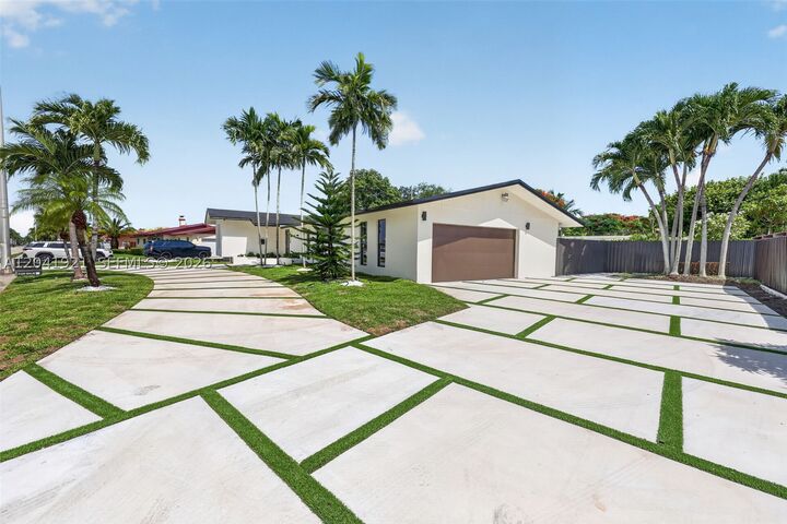 Property Photo:  8430 SW 88th St  FL 33156 