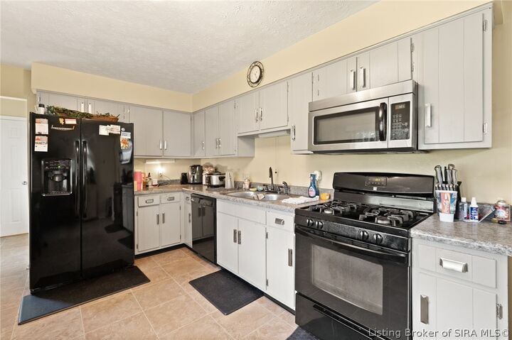 Property Photo:  4012 Melvyn Drive  IN 47150 