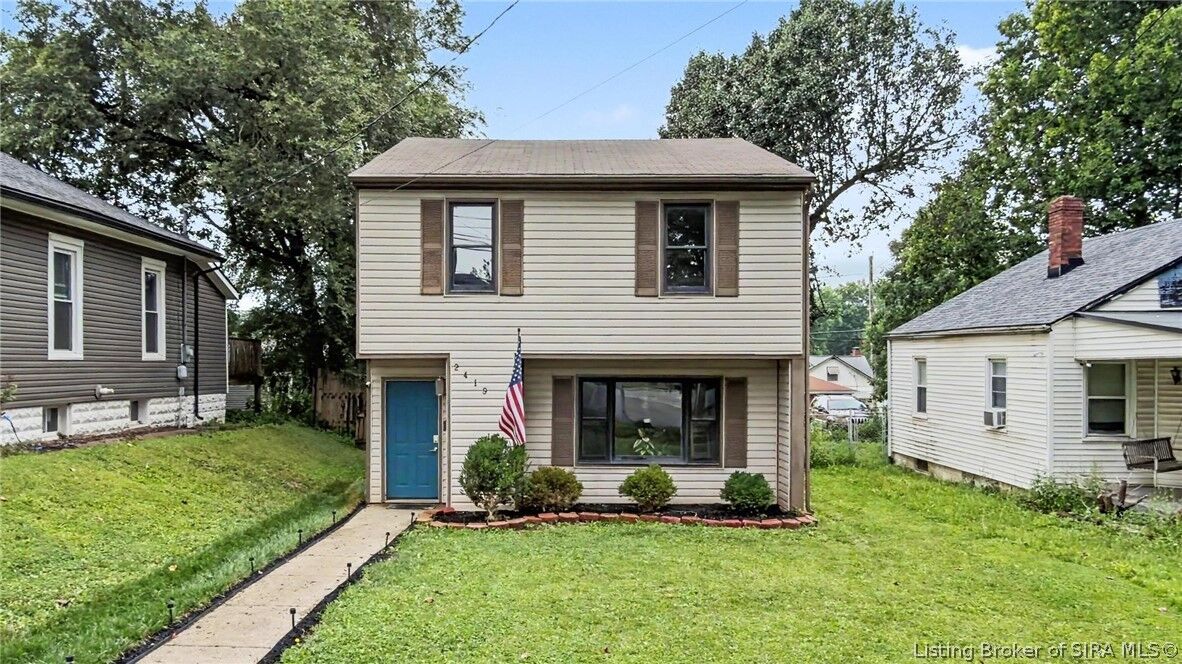 Property Photo: 2419 Shelby Street IN 47150