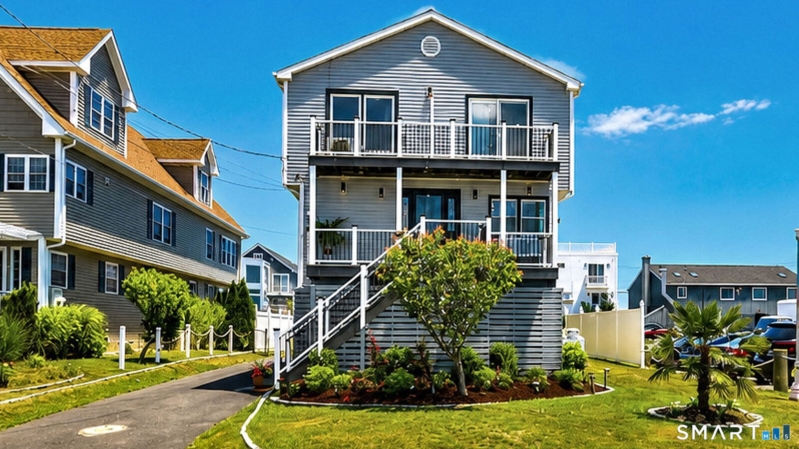Property Photo:  44 Washington Parkway  CT 06614 