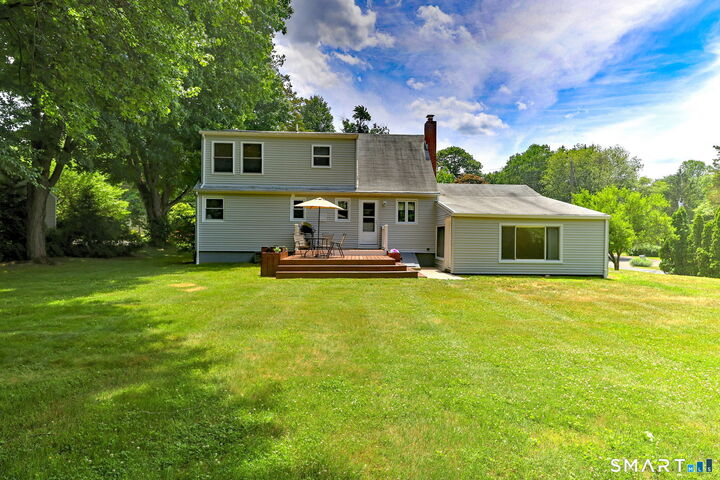 Property Photo:  48 Linley Road  CT 06611 