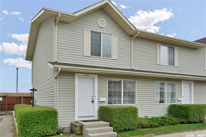 Property Photo: 815 Kristjanson Road 133 SK S7S 1M6