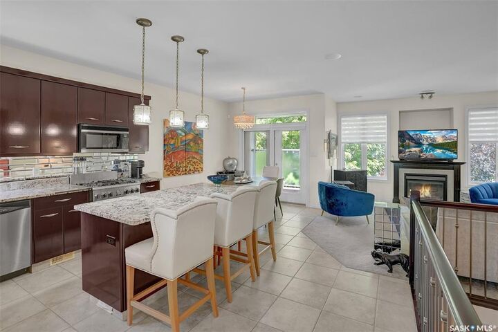 10220 Wascana Estates — photo 1