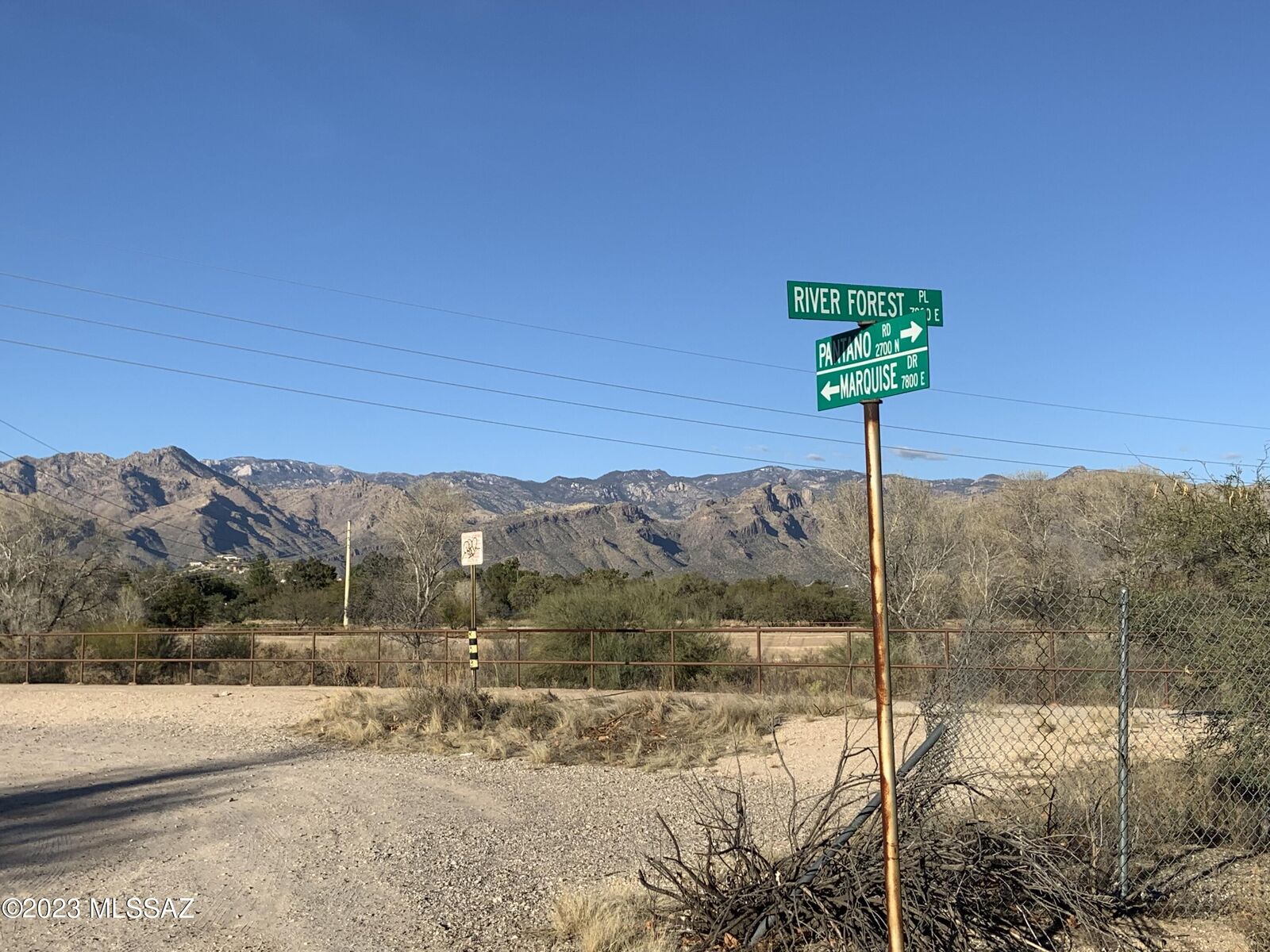 Property Photo:  7747 E River Forest Place 8  AZ 85715 