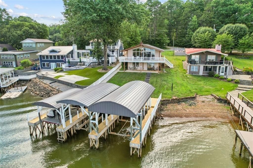 Property Photo:  918 Pinehaven Drive  NC 28127 