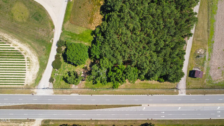 Property Photo: 5109 Nc 42 NC 27893