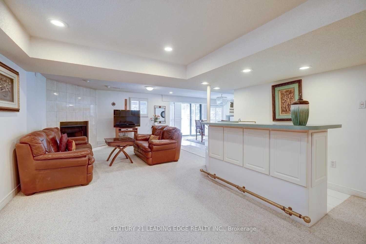 Property Photo: 1374 Heritage Way Lower ON L6M 3C9