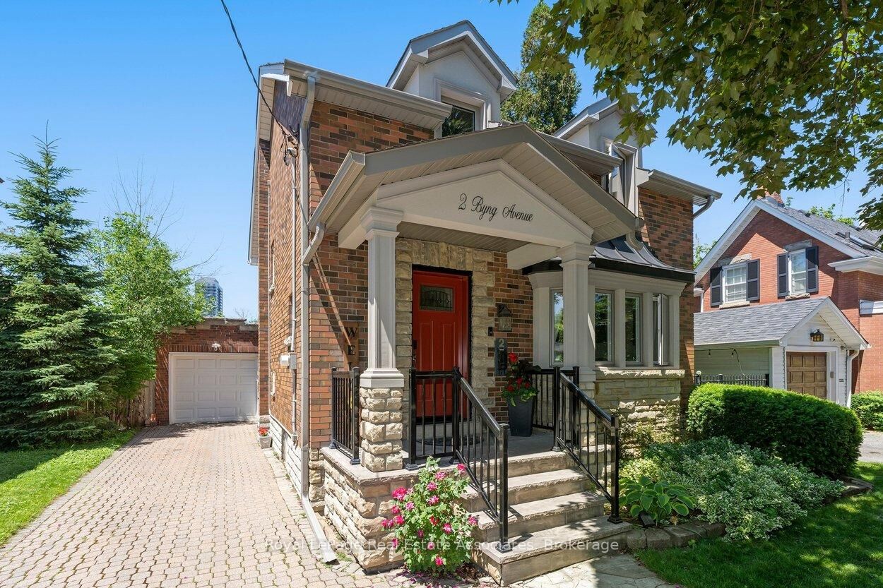 Property Photo:  2 Byng Avenue  ON L6Y 1L1 