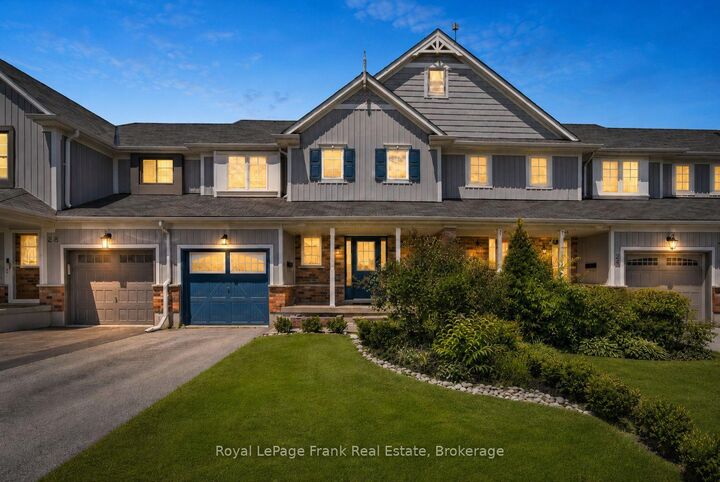 26 Fallingbrook Crescent — photo 1