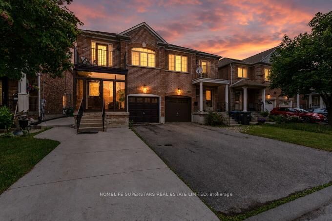 3953 Manatee Way — photo 1