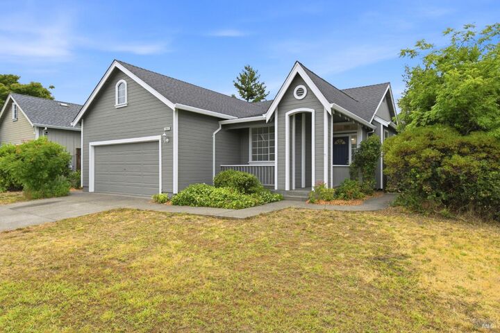 Property Photo:  1842 Wright Street  CA 95404 