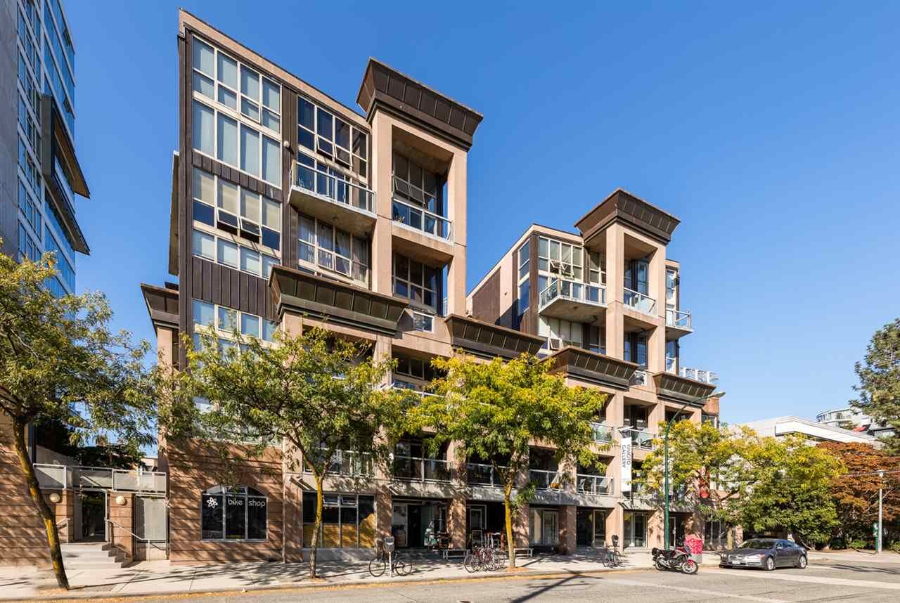 Property Photo:  1529 W 6th Avenue 3xx  BC V6J 1R1 
