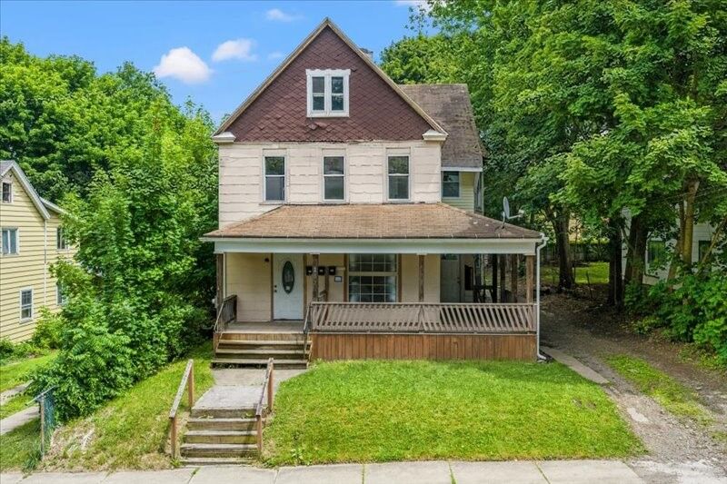 Property Photo:  182 Chapin Street  NY 13905 