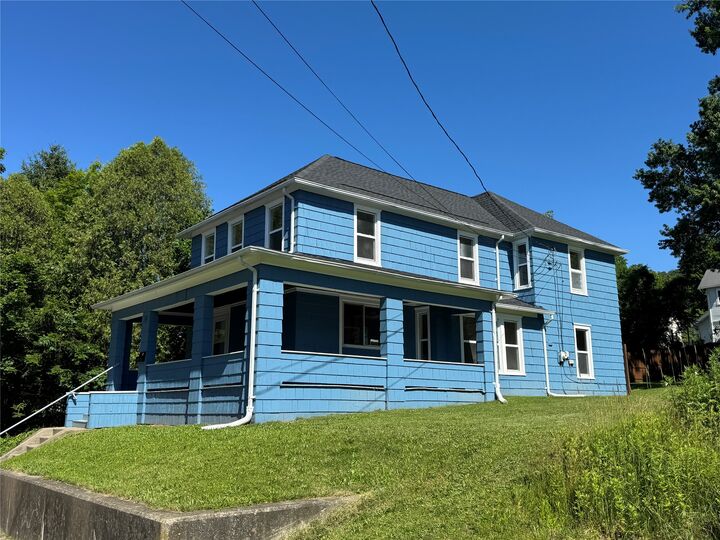 Property Photo:  34 Cypress Street  NY 13905 