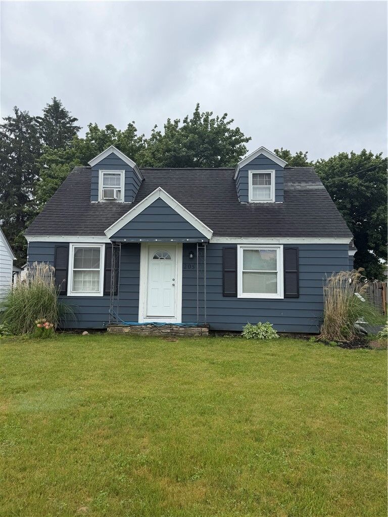 Property Photo:  205 Chapman Place  NY 14901 