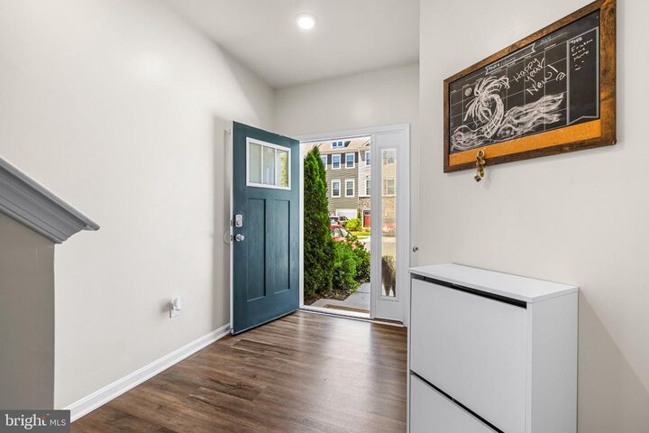 Property Photo:  1711 Red Fox Trl Trail  MD 21113 