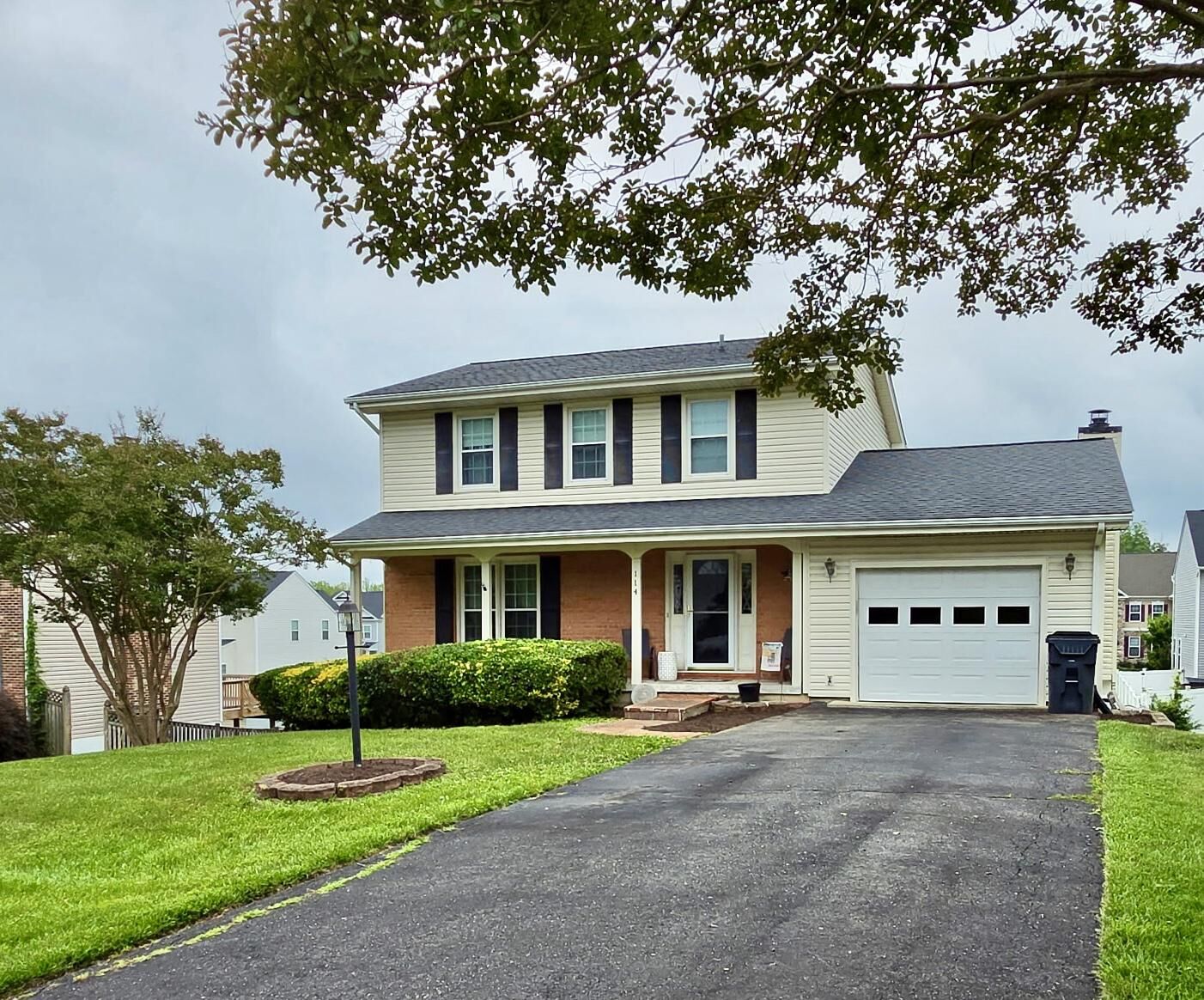 Property Photo: 114 Cobblers Court VA 22554