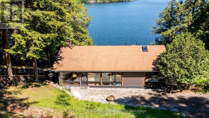 Photo de la propriété:  1053 Hemlock Point Lane  ON P1H 2J6 