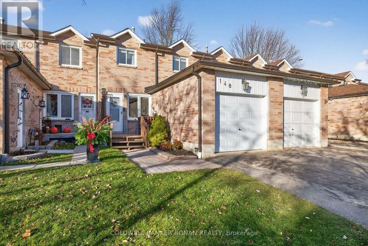 Property Photo:  148 Tupper Street East  ON L9R 1W8 