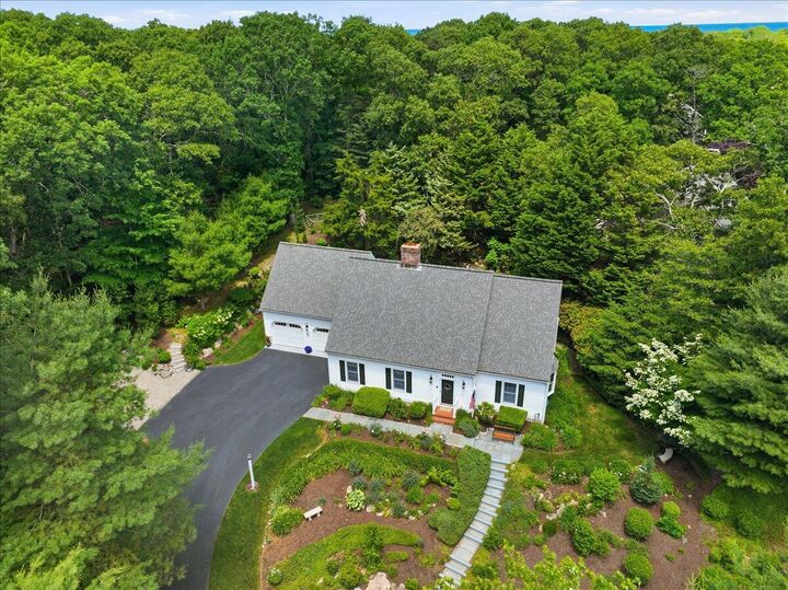 Property Photo:  11 Tower Hill Drive  MA 02563 