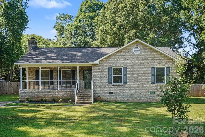 Property Photo:  2716 Starnes Road  NC 28214 