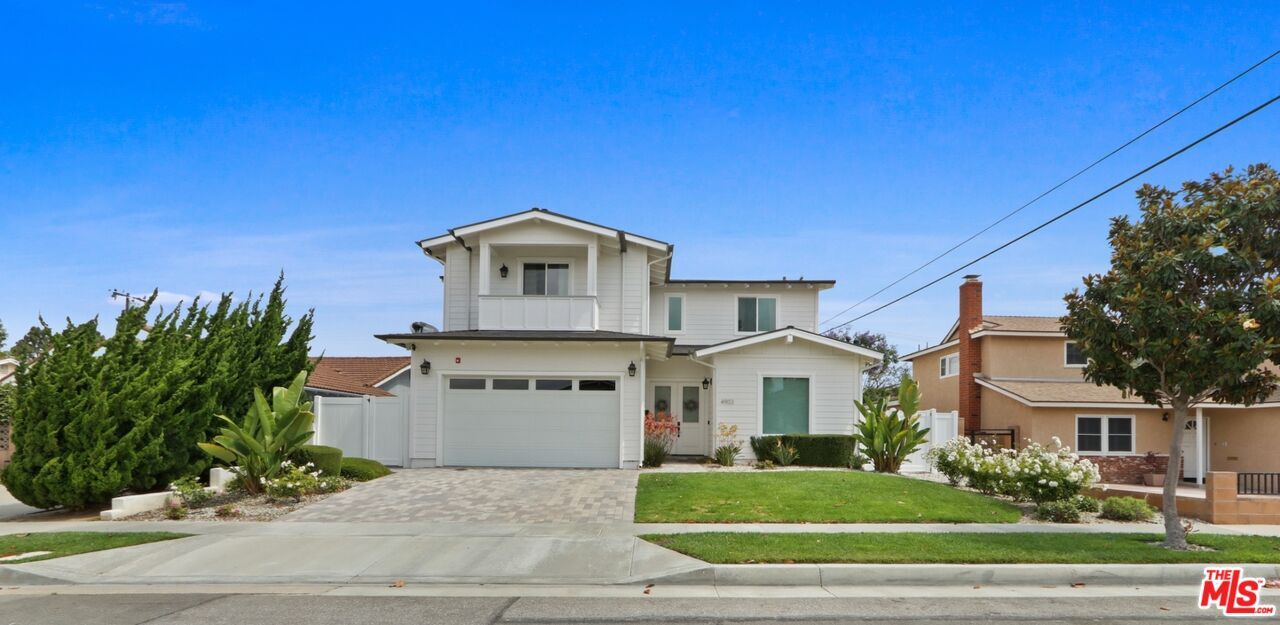 Property Photo:  4903 White Ct  CA 90503 