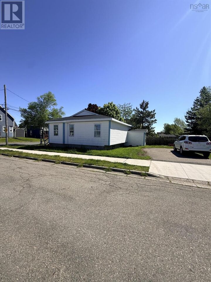 Photo de la propriété:  100 Henry Street Street 1  NS B1N 2H3 