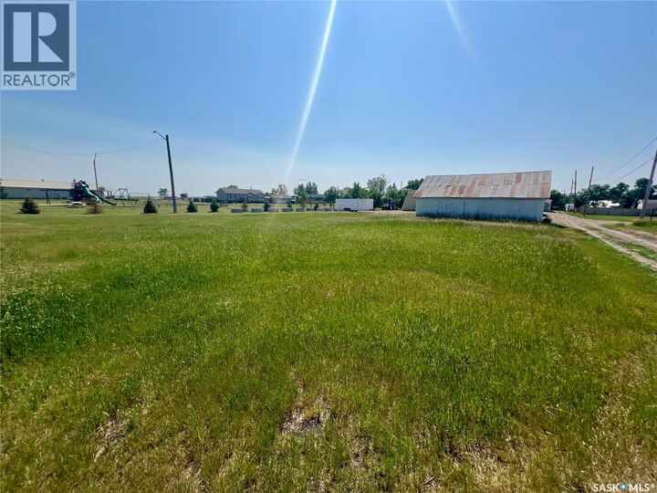 Property Photo:  209 Coteau Street  SK S0G 0G0 