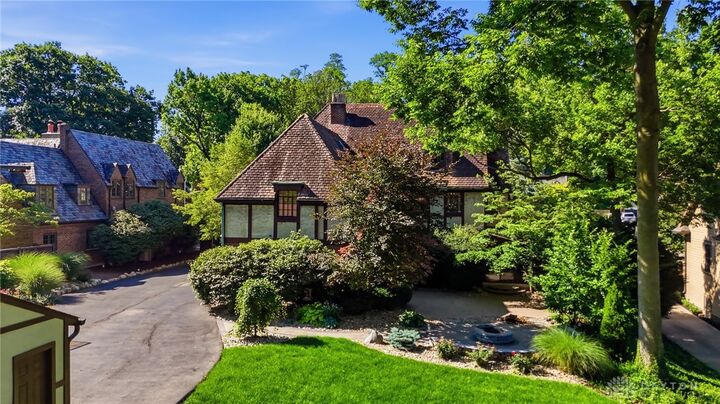 Property Photo:  133 W Hadley Road  OH 45419 