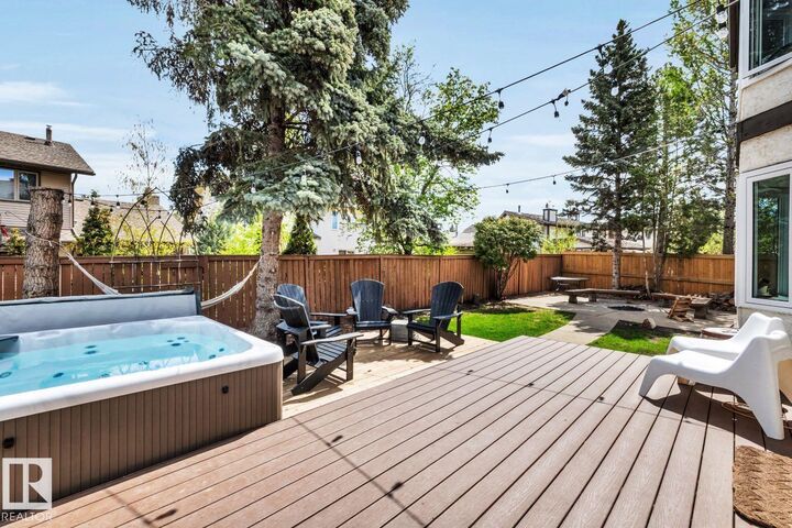 Property Photo: 2021 112A Street NW AB T6J 4V5