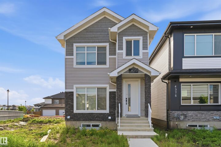 4373 37 Street — photo 1