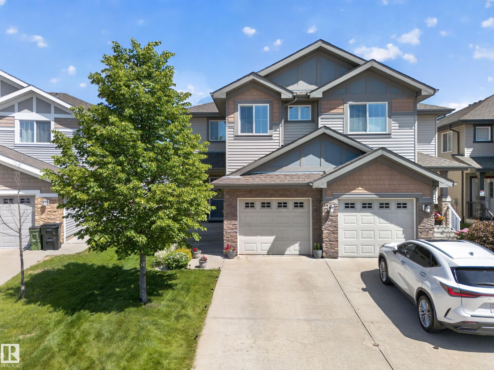 Property Photo:  16537 134 Street NW  AB T6V 0G6 