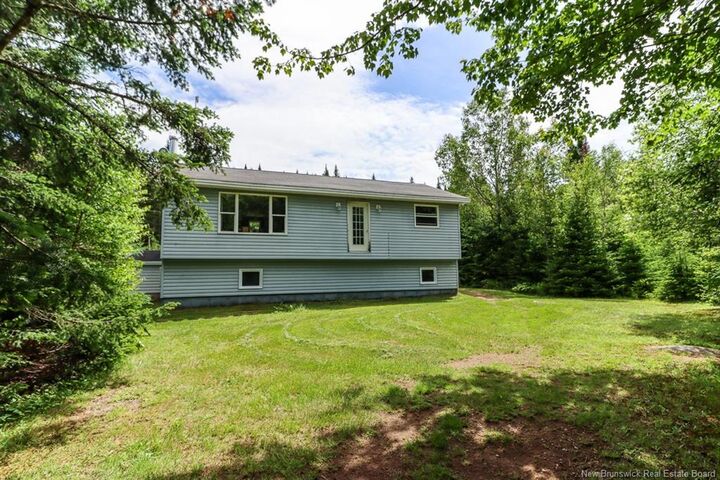 182 Grove Hill Road — photo 1