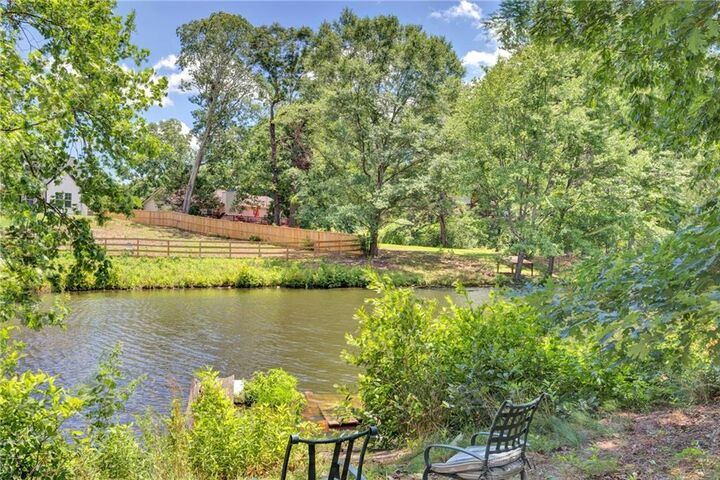 Property Photo:  3707 Jolane Terrace SE  GA 30094 